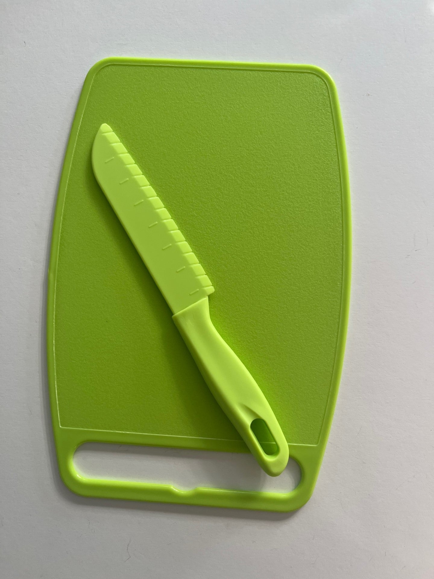 Kids Knife and Chopping Board