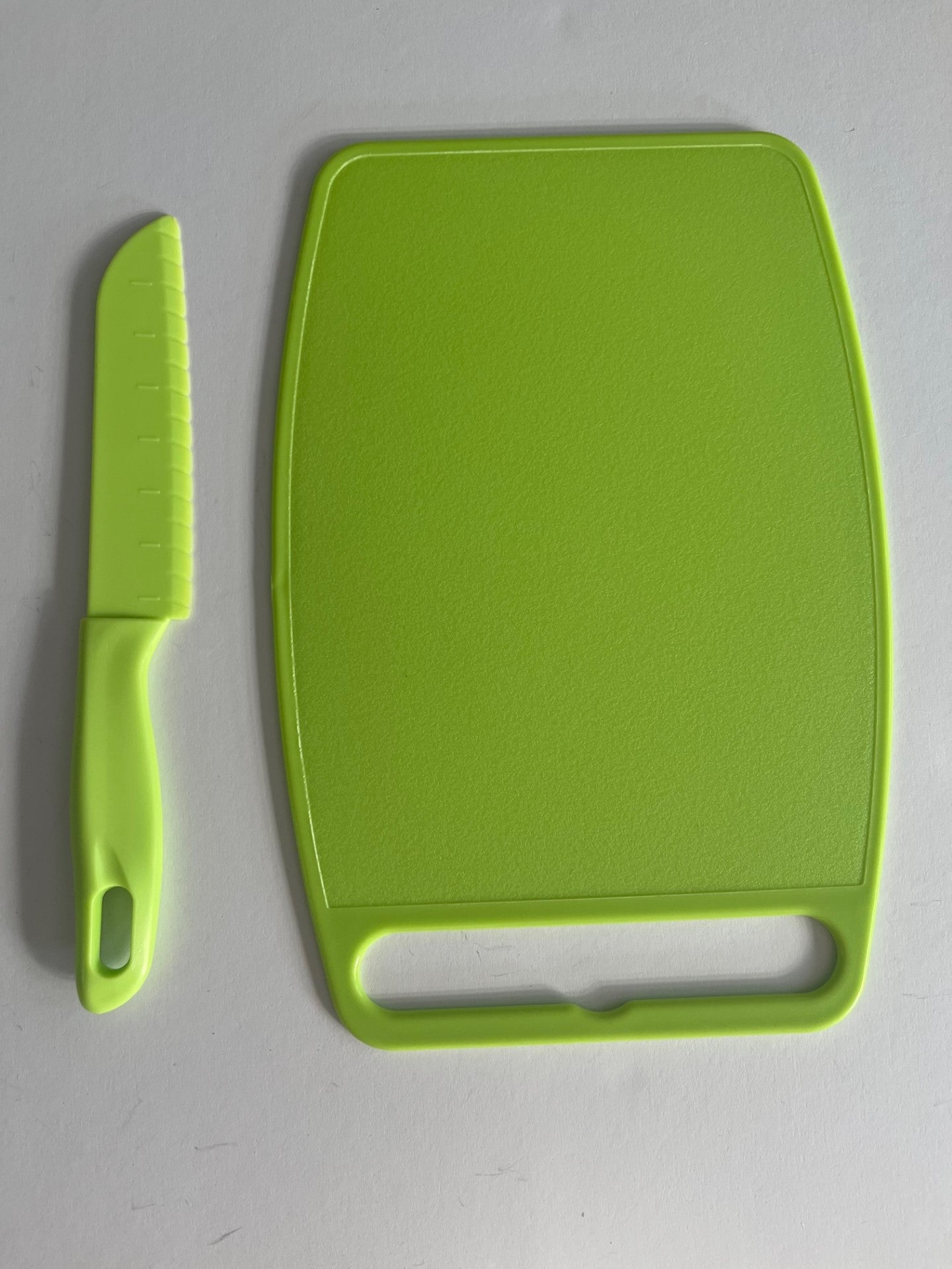 Kids Knife and Chopping Board